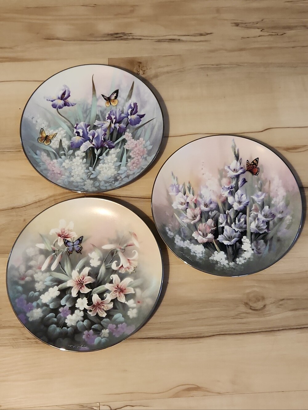 Set of 3 Collectible Plates from Jewels Of The Flowers Collection Knowles